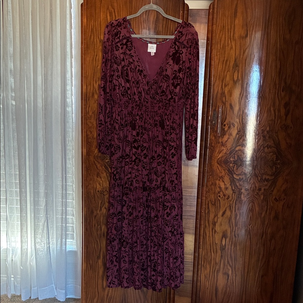 Knox Rose Burgundy Floral Long Sleeve bohemian vibe dress